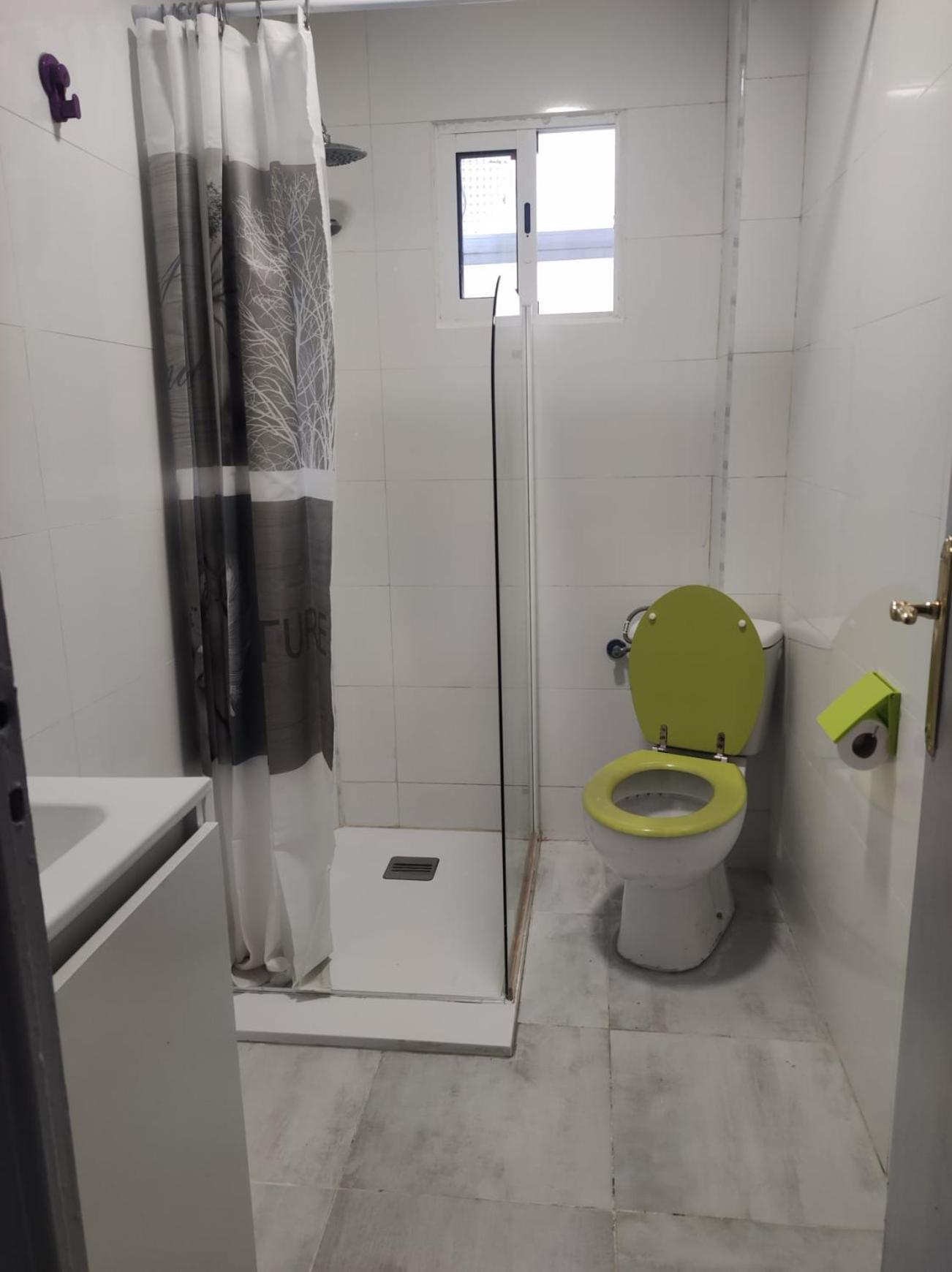 11-Habitacion Del Piso Apartment อาลิกันเต ภายนอก รูปภาพ