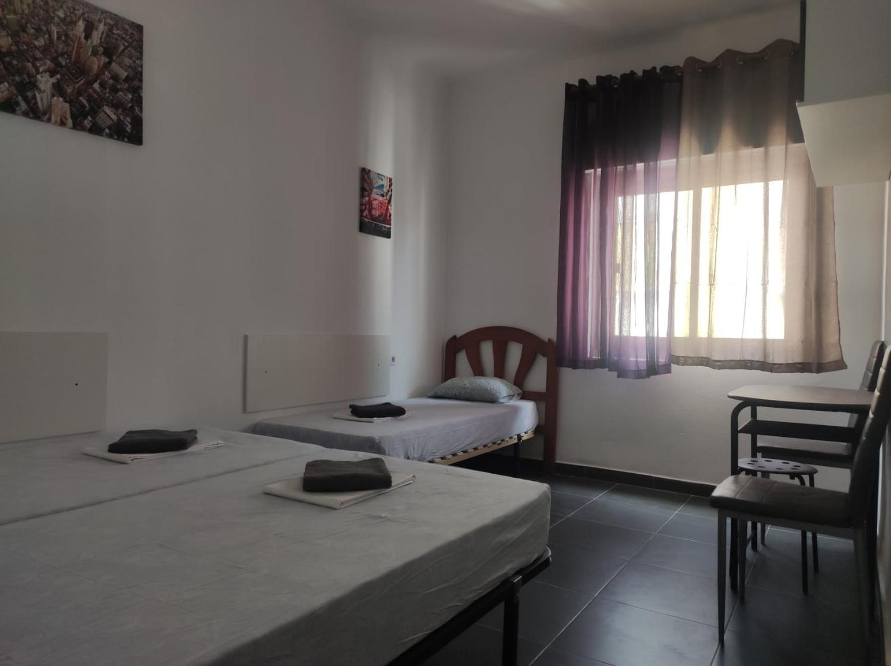 11-Habitacion Del Piso Apartment อาลิกันเต ภายนอก รูปภาพ