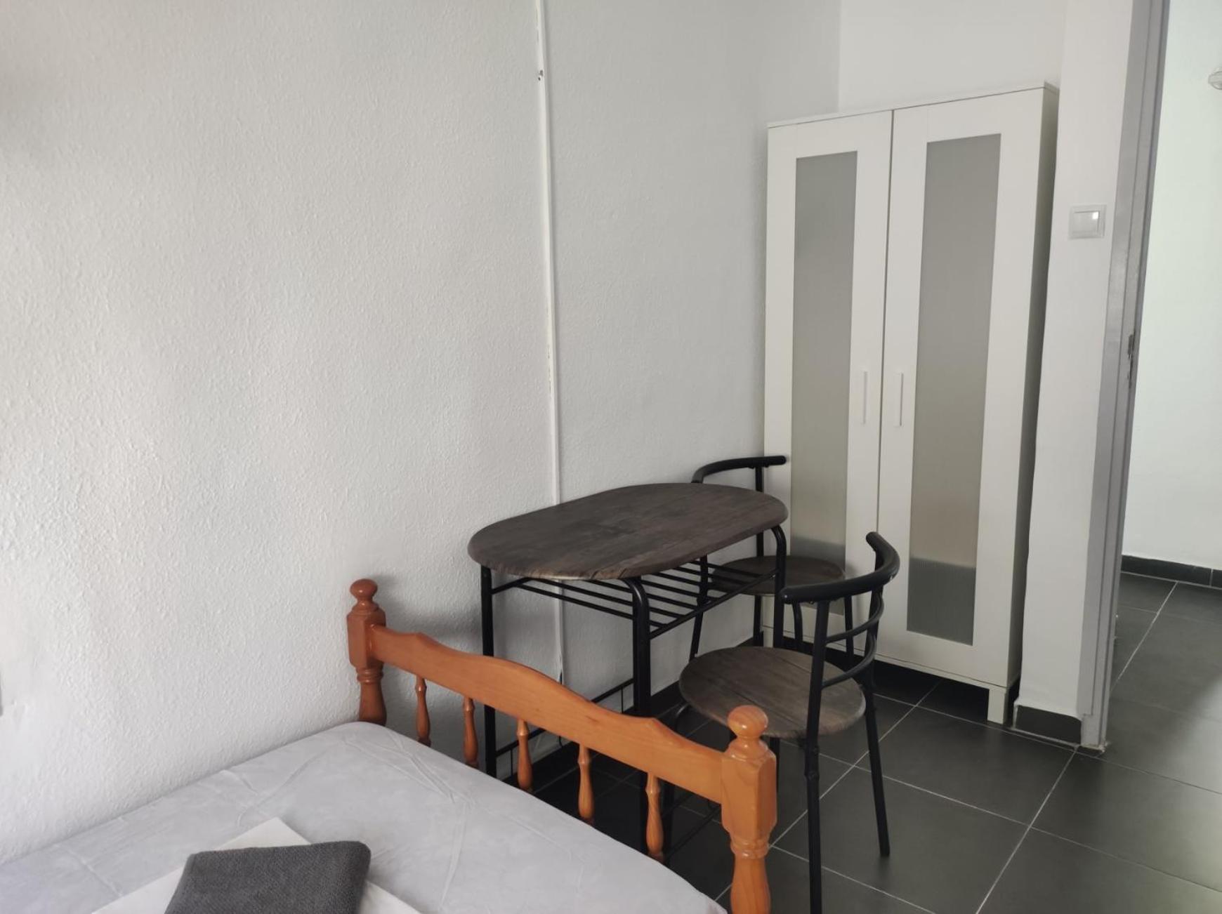 11-Habitacion Del Piso Apartment อาลิกันเต ภายนอก รูปภาพ