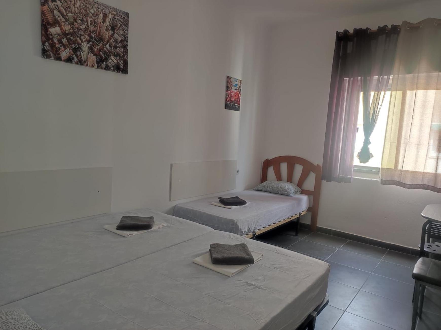 11-Habitacion Del Piso Apartment อาลิกันเต ภายนอก รูปภาพ